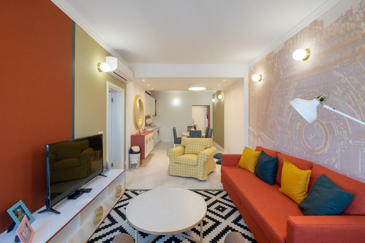 Vitosha Blvd 3-Bedroom, 2-Bathroom Lux Suite Sófia Exterior foto