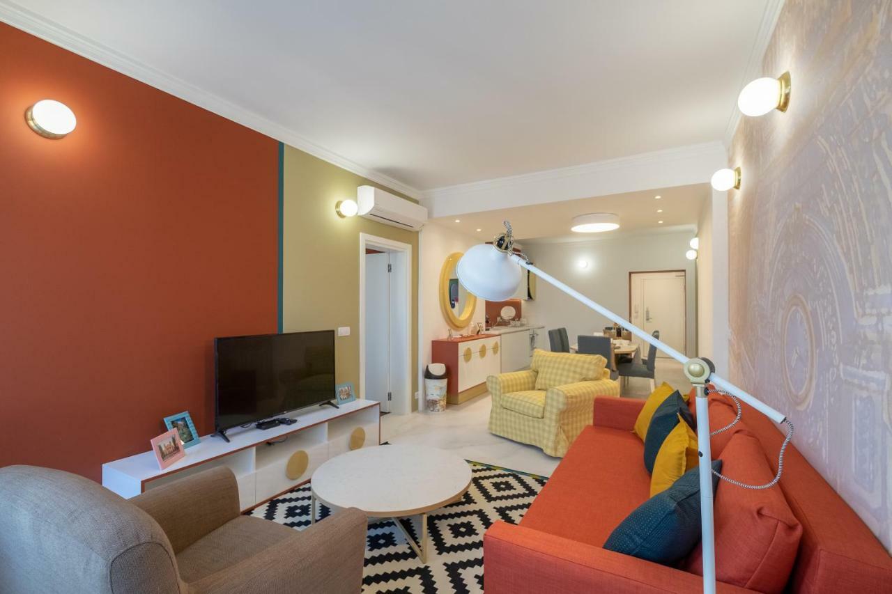 Vitosha Blvd 3-Bedroom, 2-Bathroom Lux Suite Sófia Exterior foto