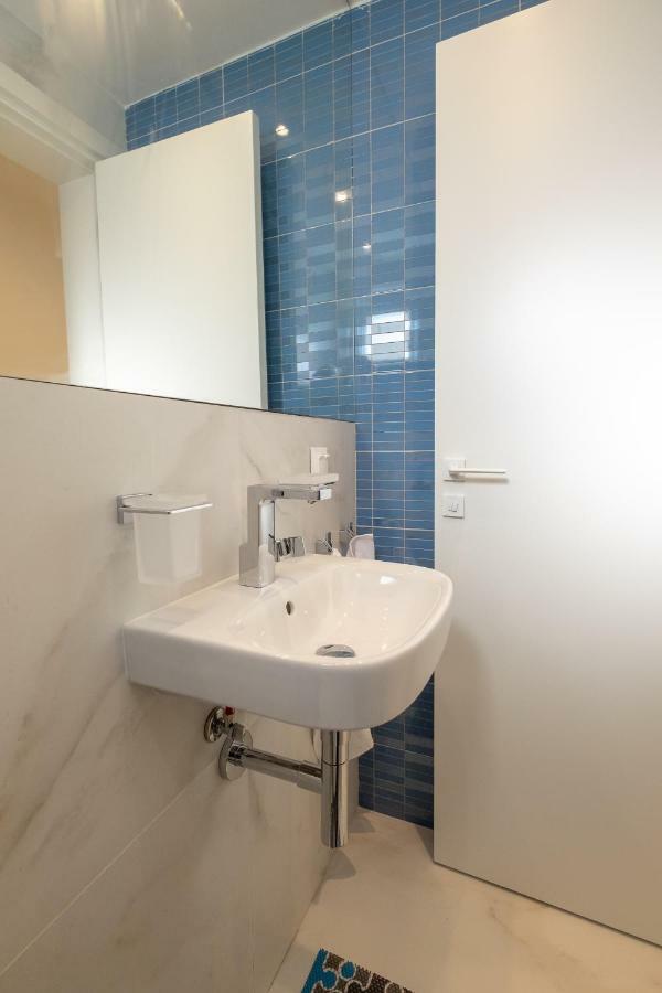 Vitosha Blvd 3-Bedroom, 2-Bathroom Lux Suite Sófia Exterior foto